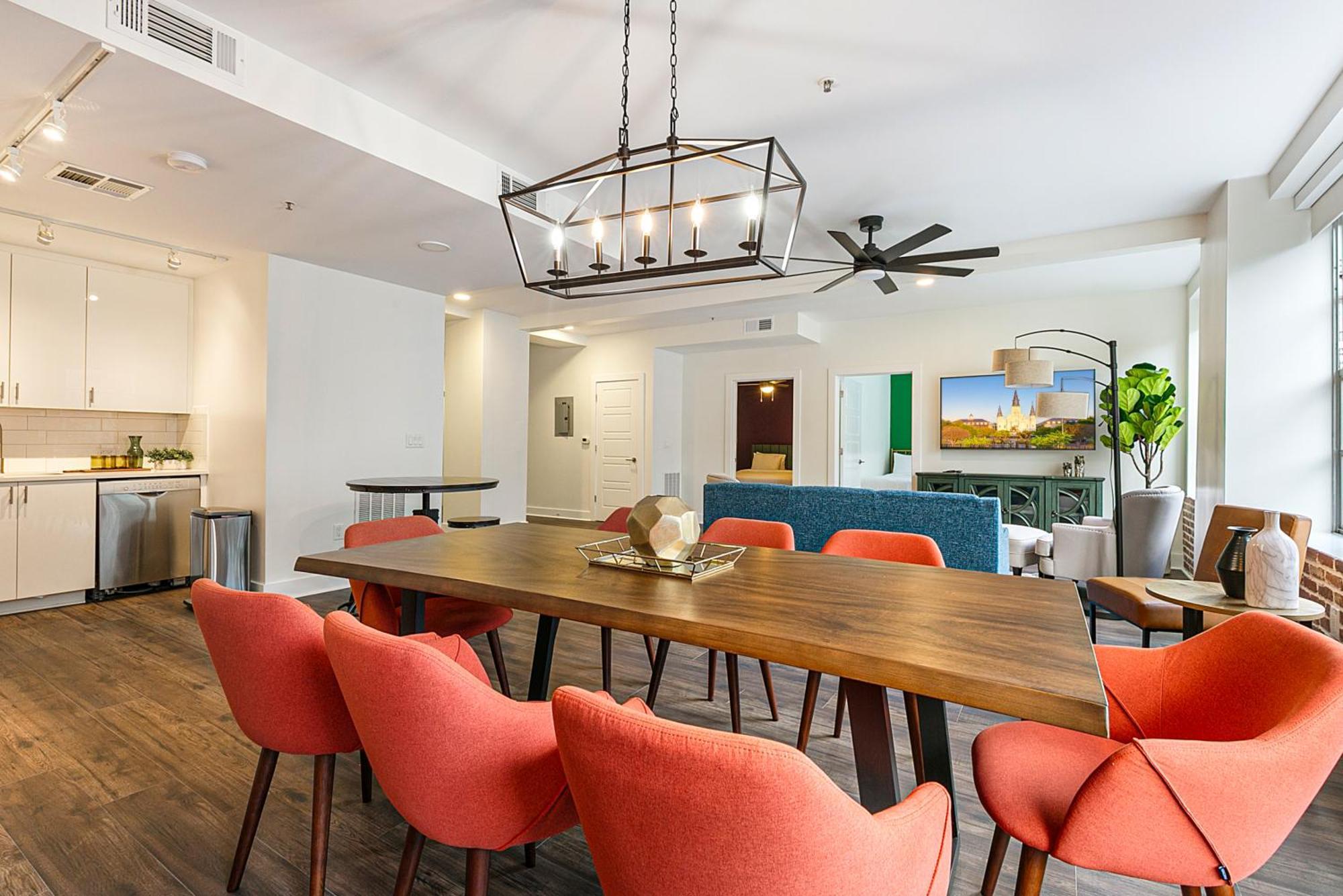 Modern & Fully Furnished Apartments In The Heart Of The City New Orleans Buitenkant foto