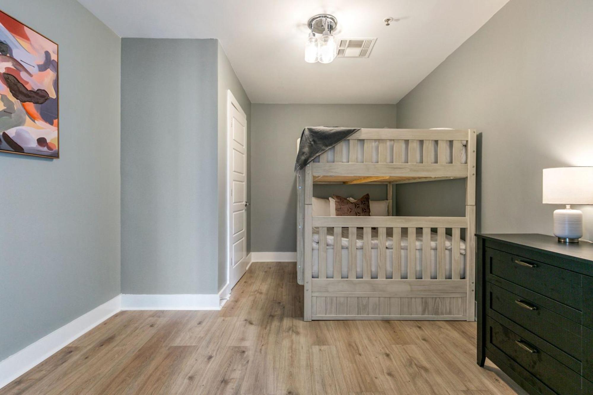 Modern & Fully Furnished Apartments In The Heart Of The City New Orleans Buitenkant foto